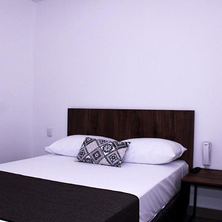 Ayenda Hotel Mm Pereira Εξωτερικό φωτογραφία