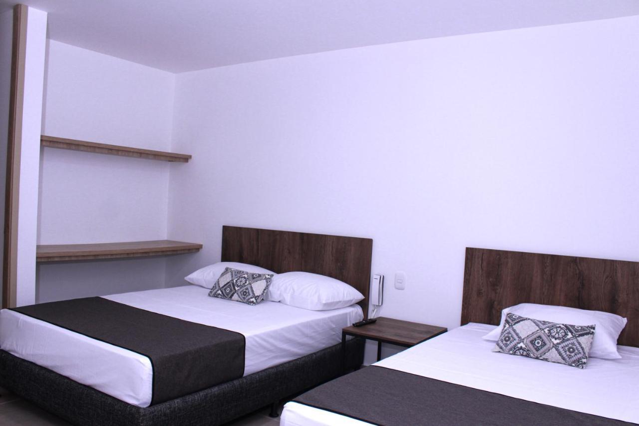 Ayenda Hotel Mm Pereira Εξωτερικό φωτογραφία